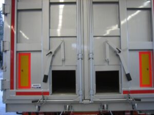 Heckportal des Kippsattels